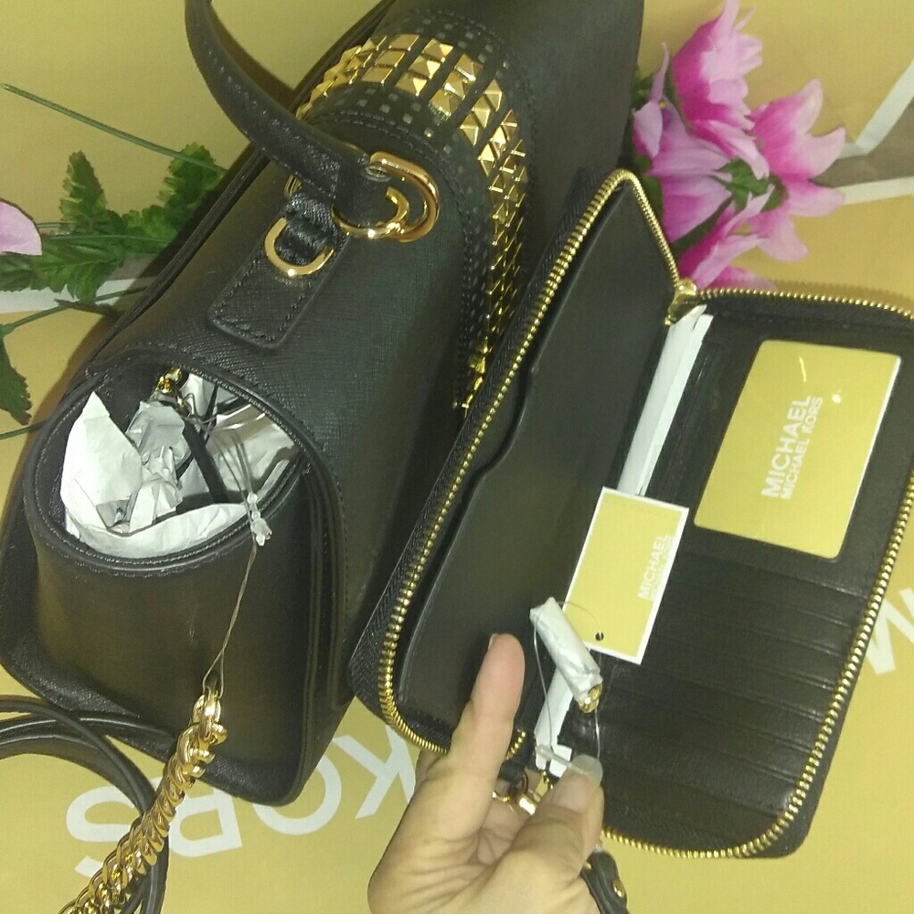 NWT Michael kors purse bag crossbody w/ wallet set - Picture 3 of 8